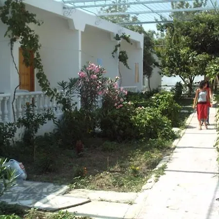 Erdinc Tatil Evleri *