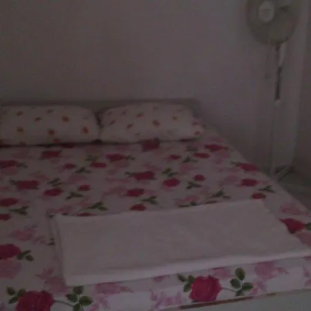 Дом отдыха Erdinc Tatil Evleri Эрдек