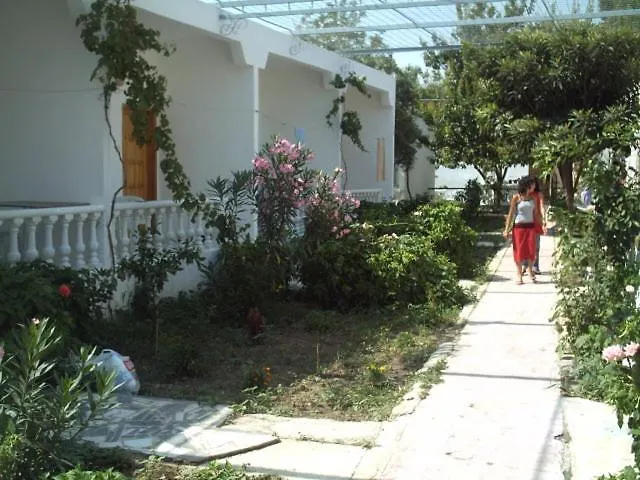 Erdinc Tatil Evleri *